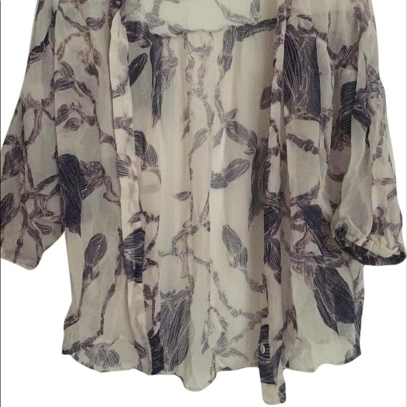Sheer floral print button-down blouse - Picture 2 of 3